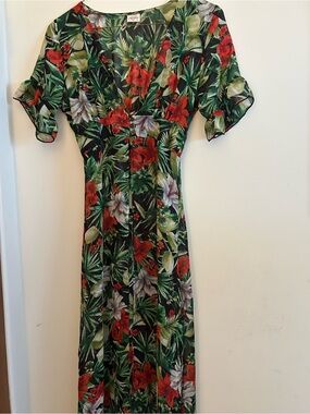 Tropical Floral Button-Front Maxi Dress - Black Green Red